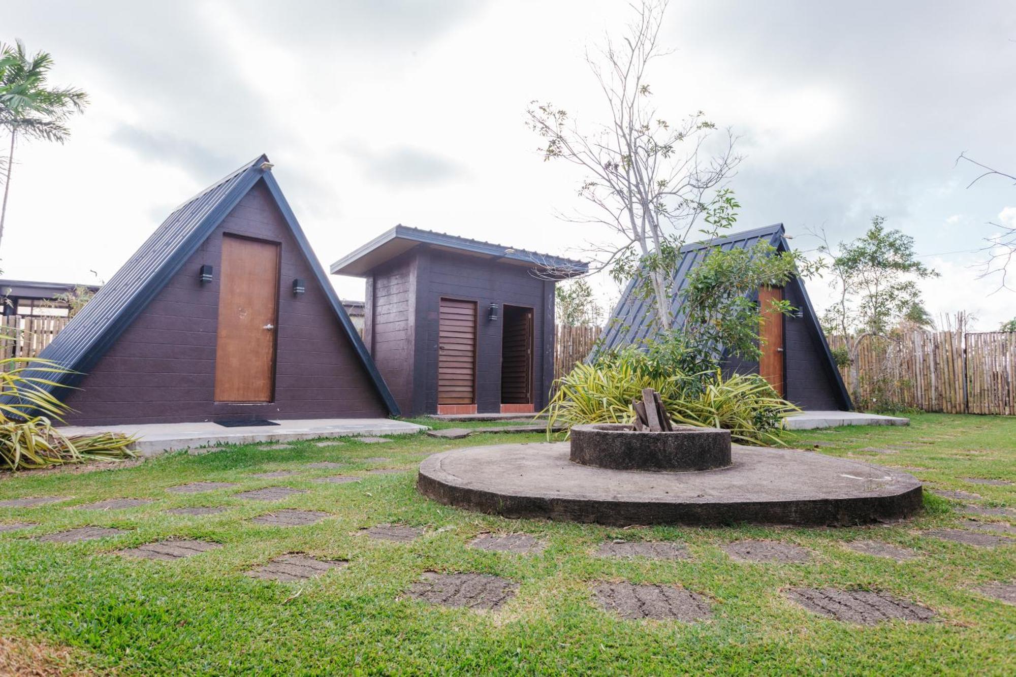 Spacio Caliraya Bed & Breakfast Lumban Exterior foto