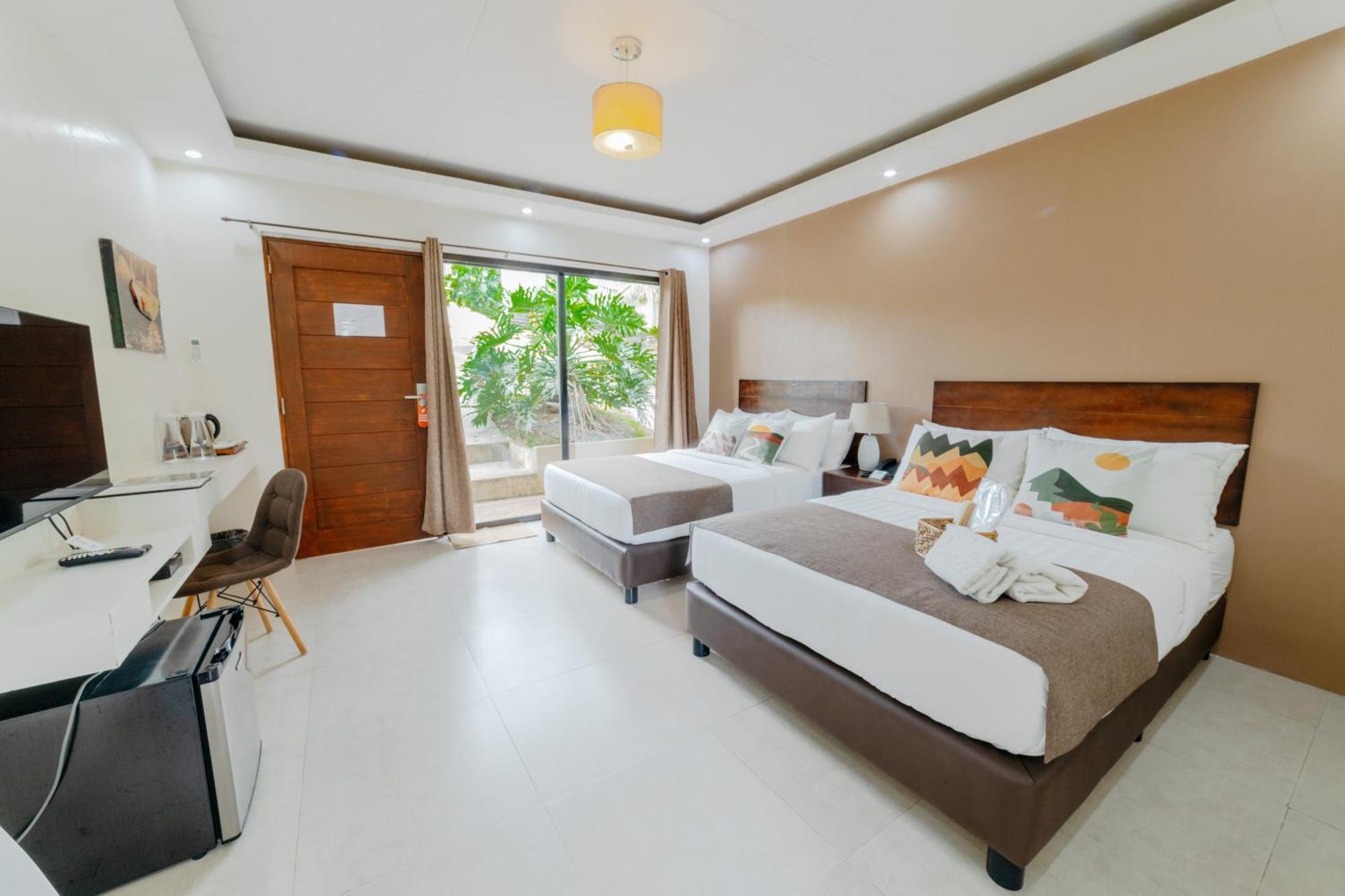 Spacio Caliraya Bed & Breakfast Lumban Exterior foto